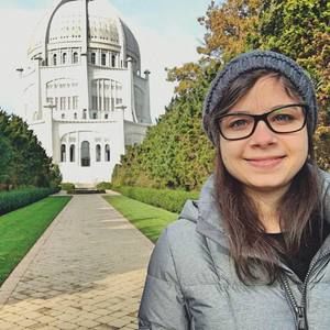 Meet your Posher, Camila